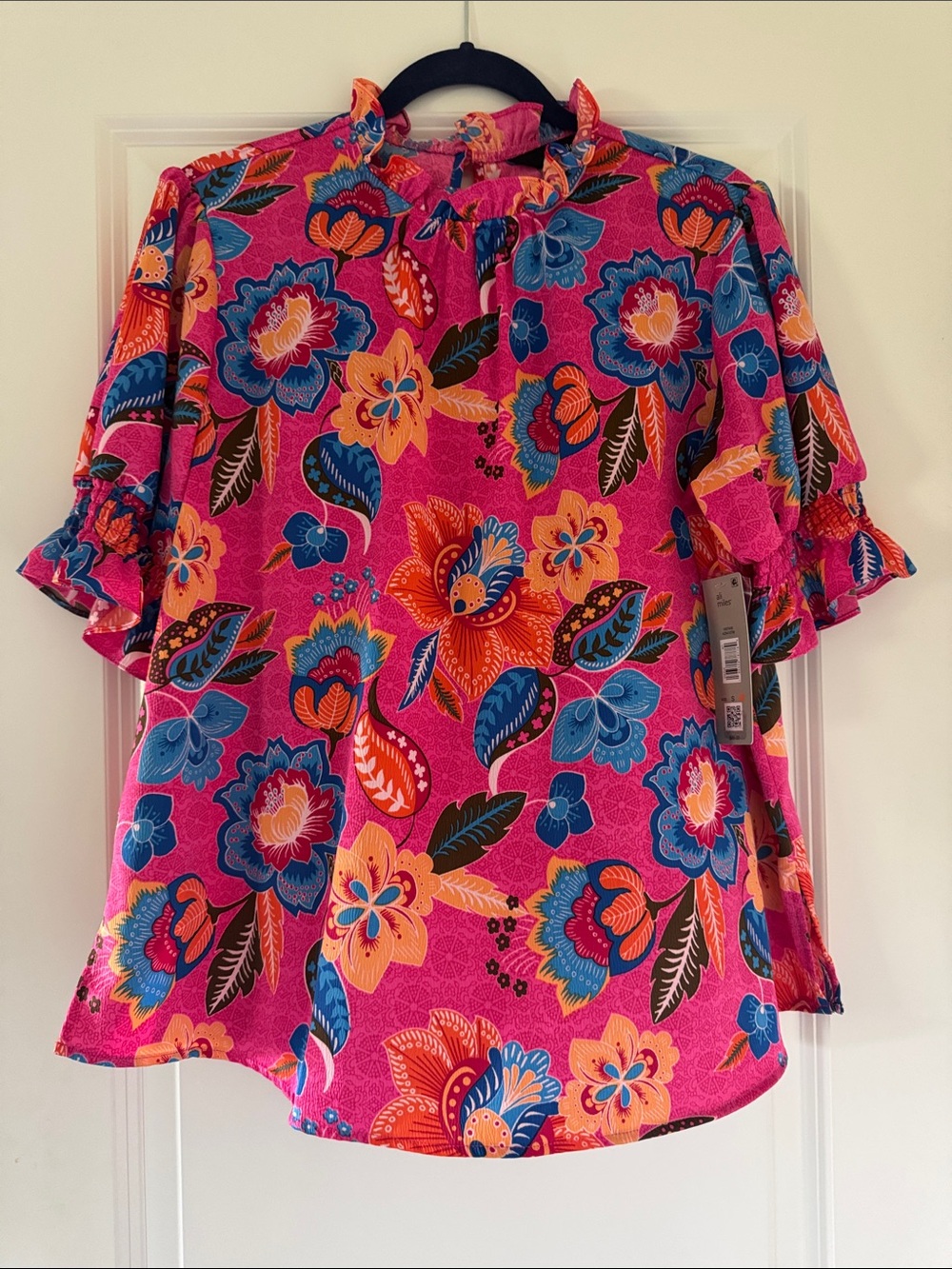 Ali Miles Hot Pink Floral Ruffle-Sleeve Blouse